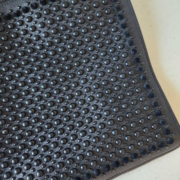 Givenchy Clutch "EUC" - Picture 2 of 16